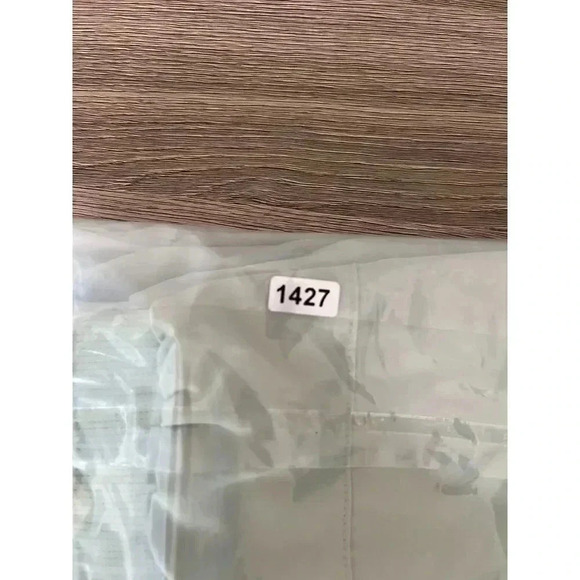 Fabletics The Fundamental Short Men's 35 7" Inseam Unlined Green Running - Picture 10 of 10